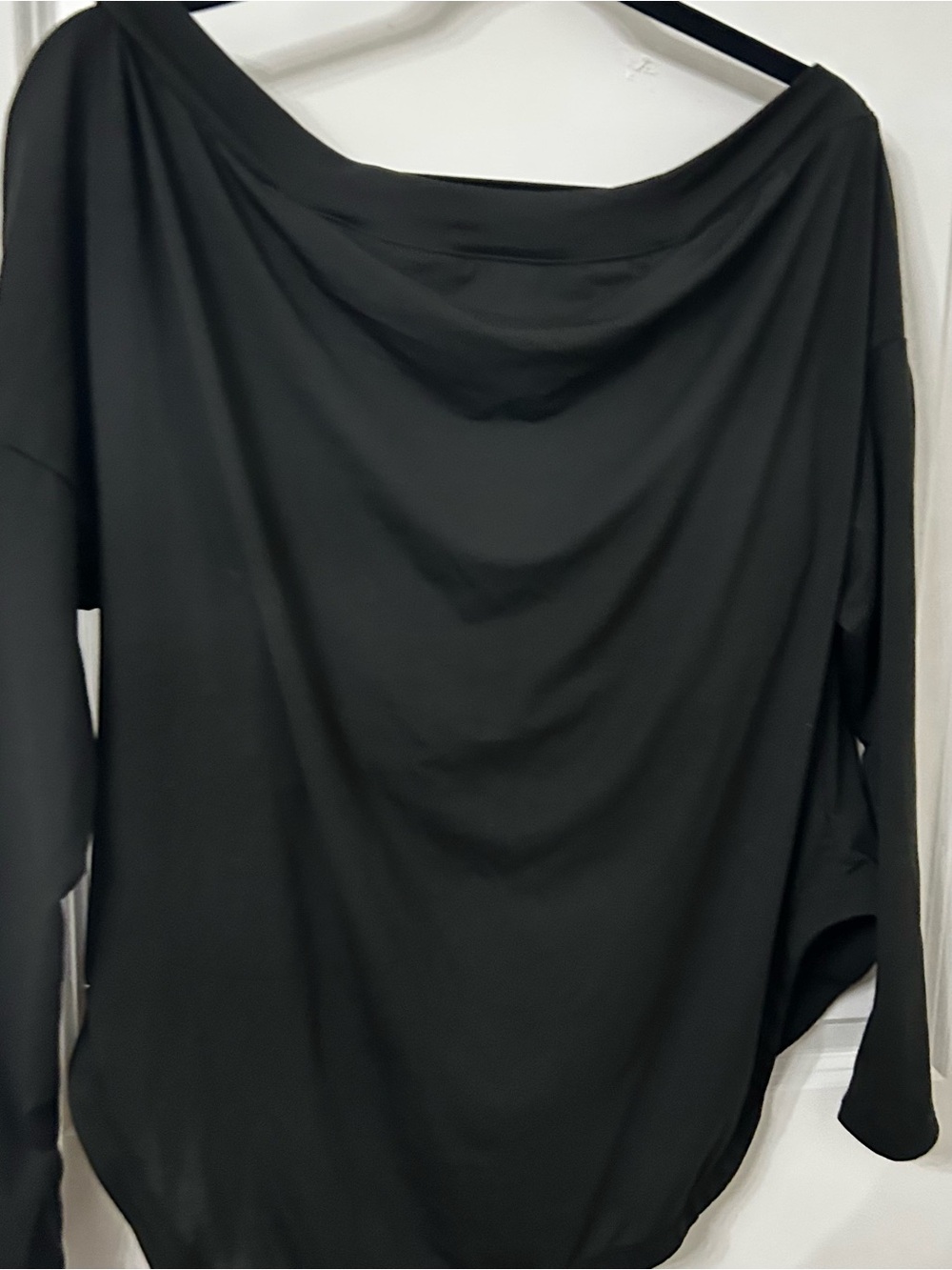 NWT Halara  Black Women's Draped Long-Sleeve Top  Built In Bra Off the Shoulder - Picture 2 of 5